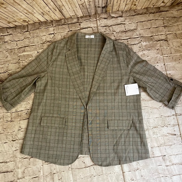 NWT 89 TH & Madison plaid suit, fall and spring jacket rolled cuffs 1X - Picture 6 of 15